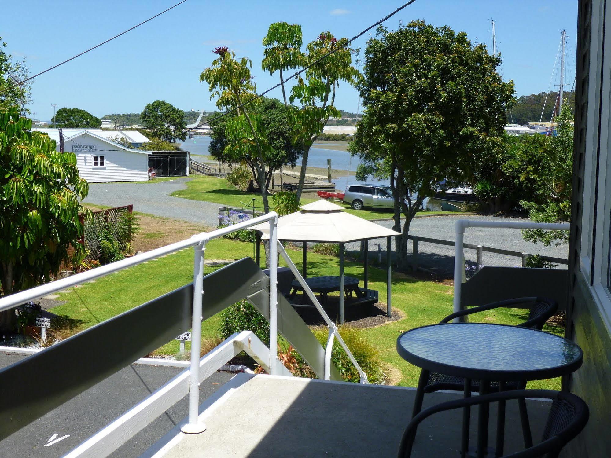 Marina Court Motel & Apartments Whangarei Exteriér fotografie